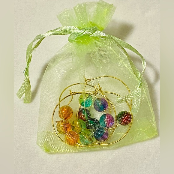 Set of 4 Beaded Wine Glass Charms & Markers w/ storage bag - Picture 4 of 4